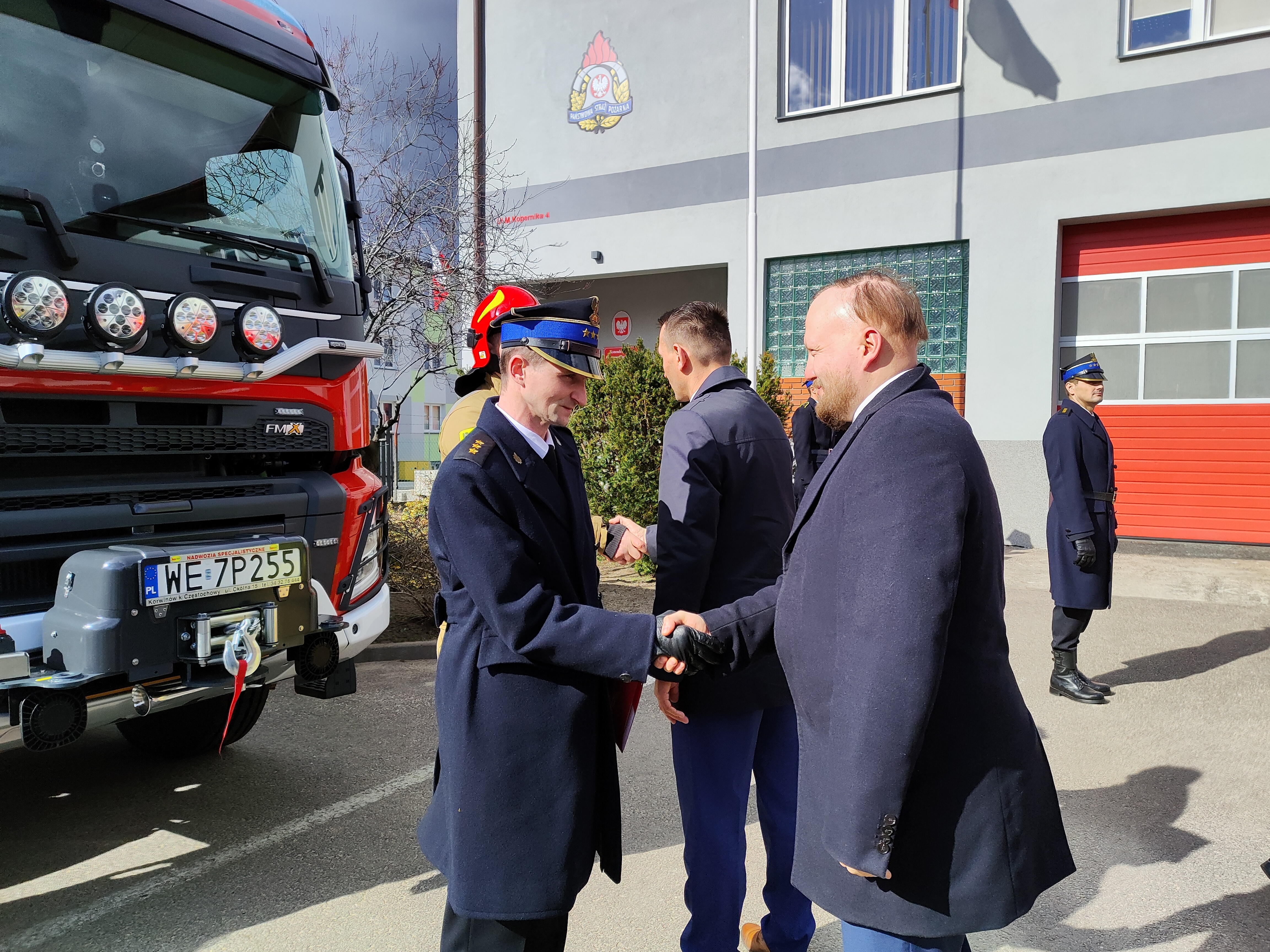 uroczyste przekazanie pojazdów ratowniczo-gaśniczych oraz specjalistycznego wyposażenia dla PSP i OSP.