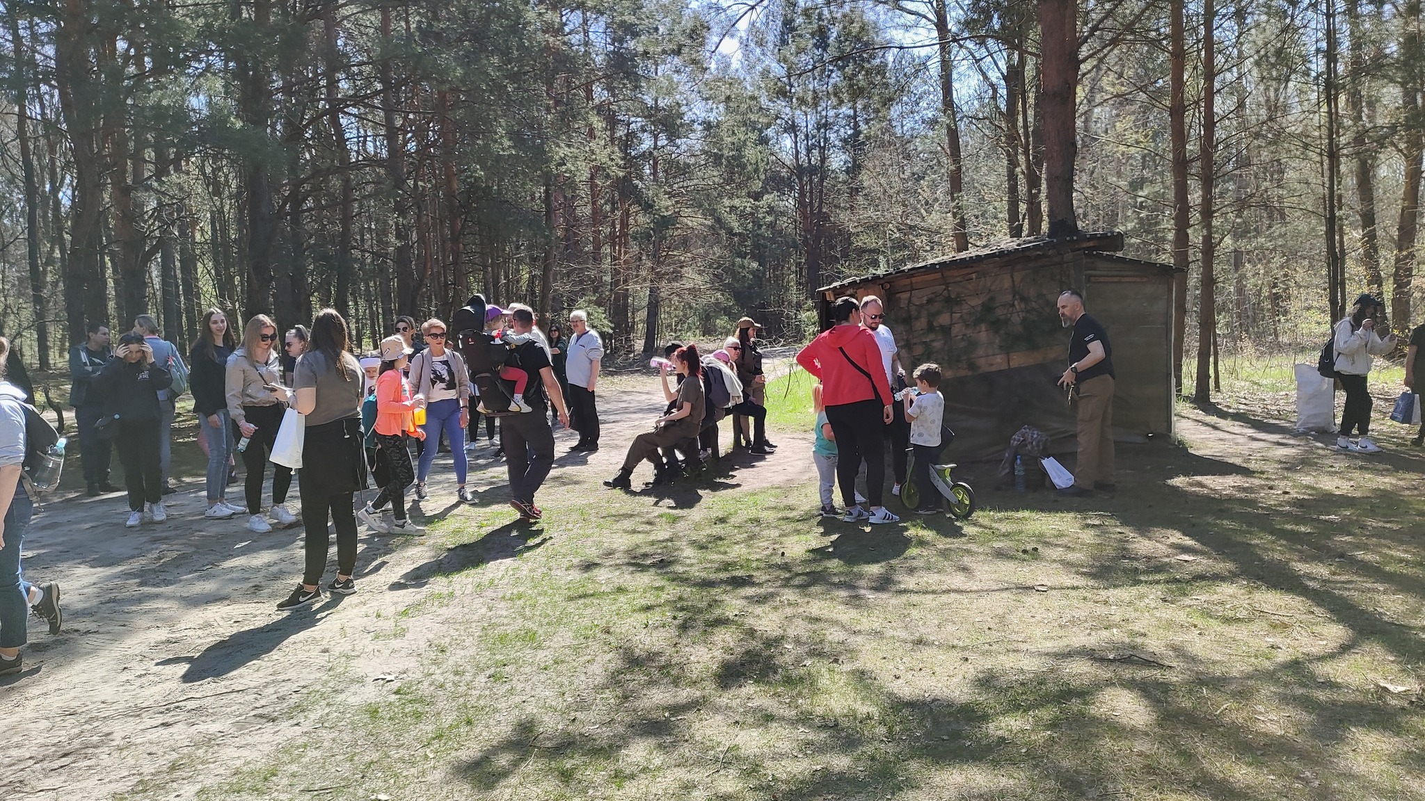 Powiatowy Rajd Pieszy "Dzień Ziemi 2023 r."