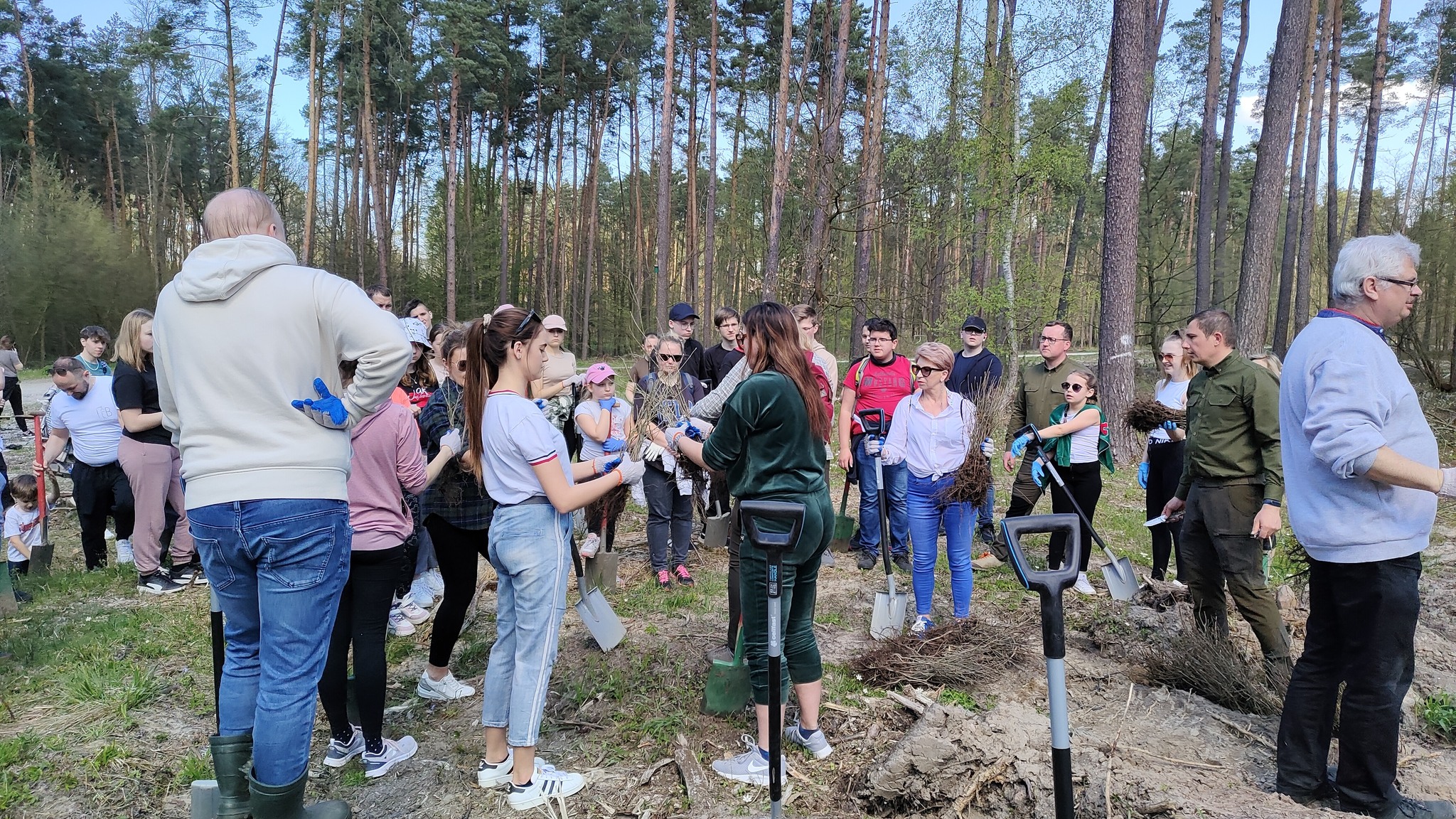 Powiatowy Rajd Pieszy "Dzień Ziemi 2023 r."