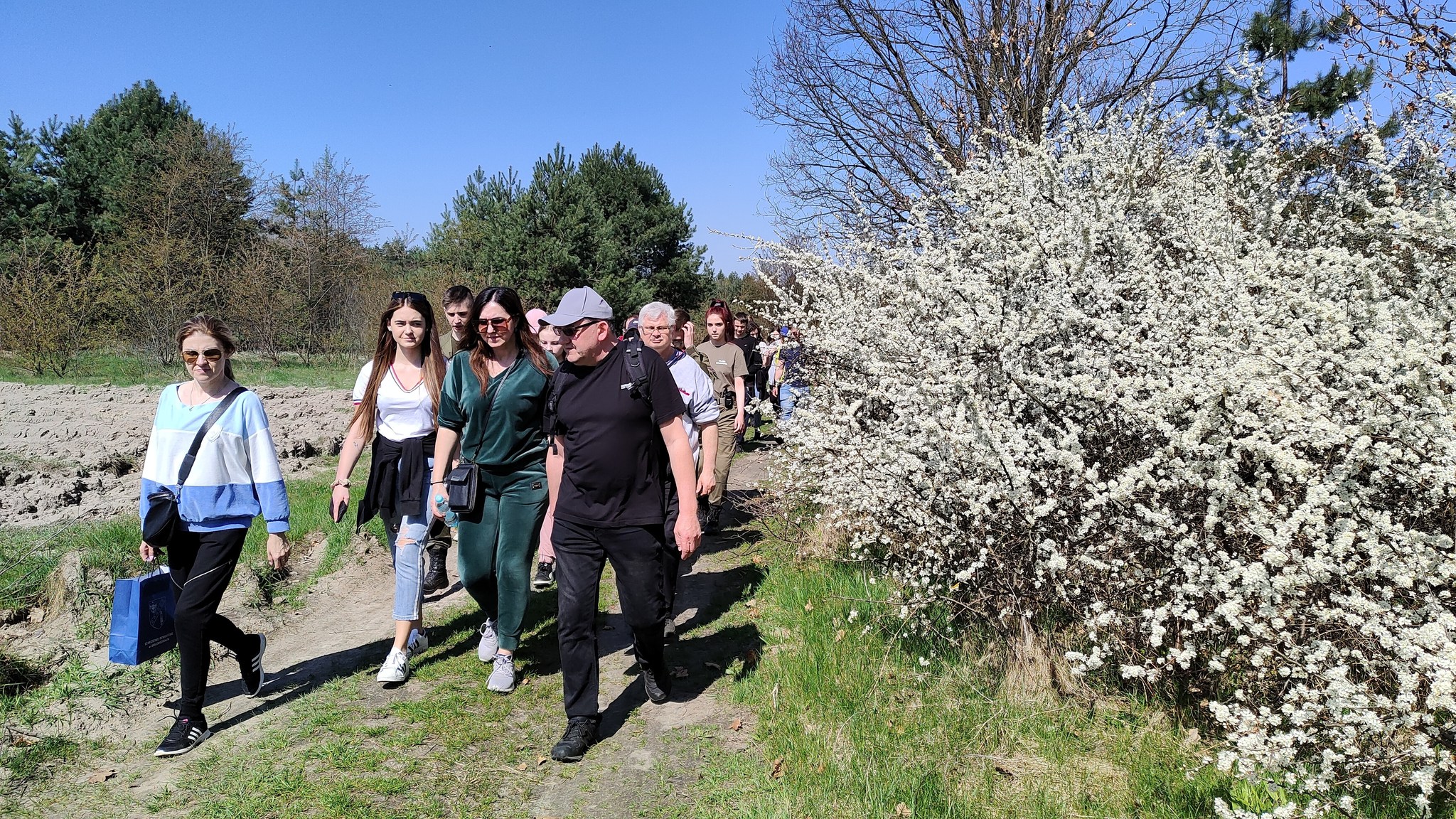 Powiatowy Rajd Pieszy "Dzień Ziemi 2023 r."