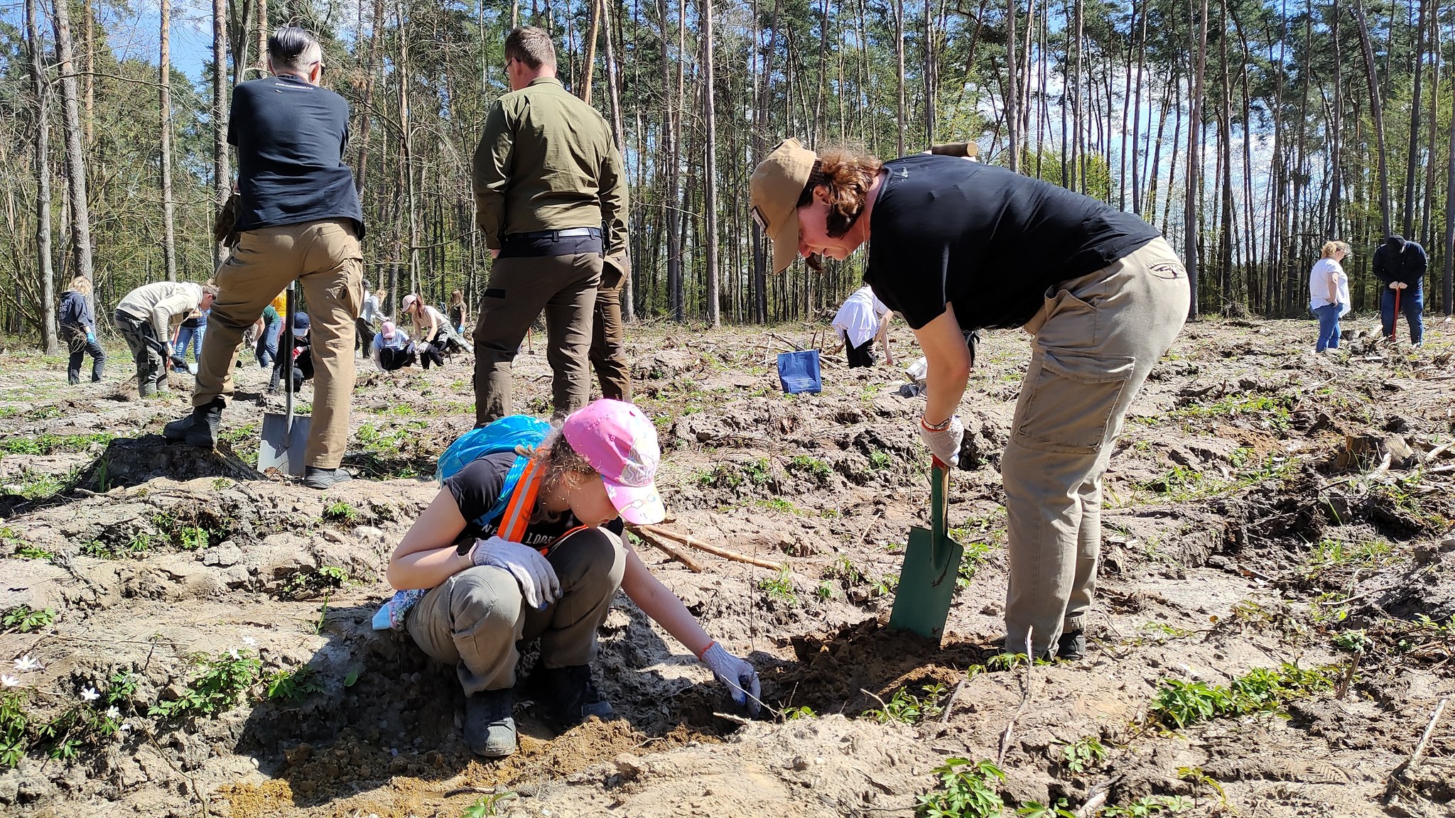 Powiatowy Rajd Pieszy "Dzień Ziemi 2023 r."