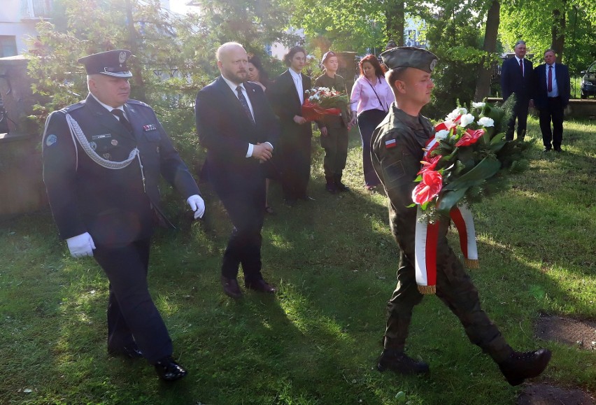 Koncert Reprezentacyjny Zespołu Artystycznego Wojska Polskiego, upamiętniający 40. Rocznicę śmierci Grzegorza Przemyka - ucznia Liceum Ogólnokształcącego w Białobrzegach w roku szkolnym 1980/81.
