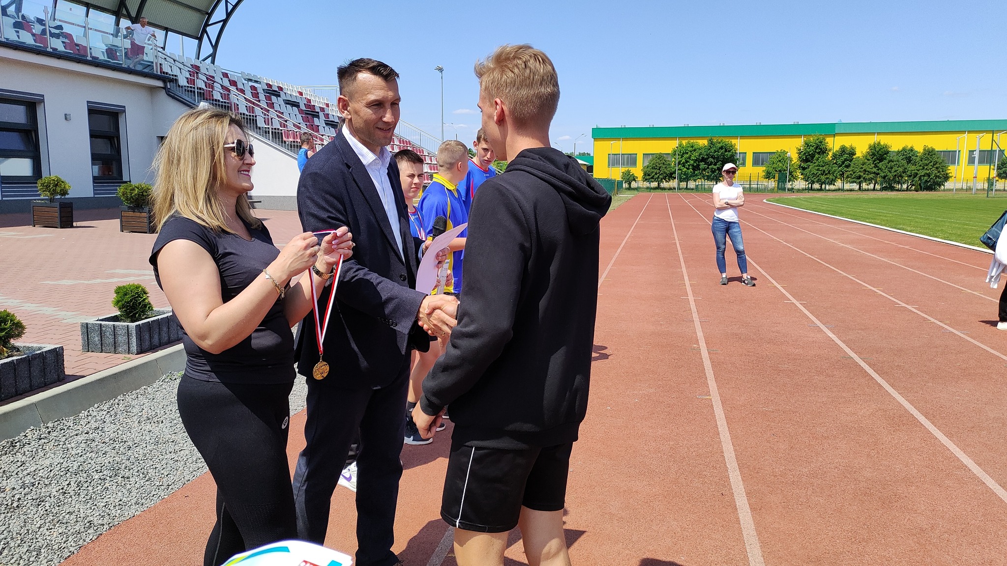 Zawody o tytuł Mistrzów Powiatu w Lekkoatletyce dla chłopców i dziewcząt ze szkół podstawowych