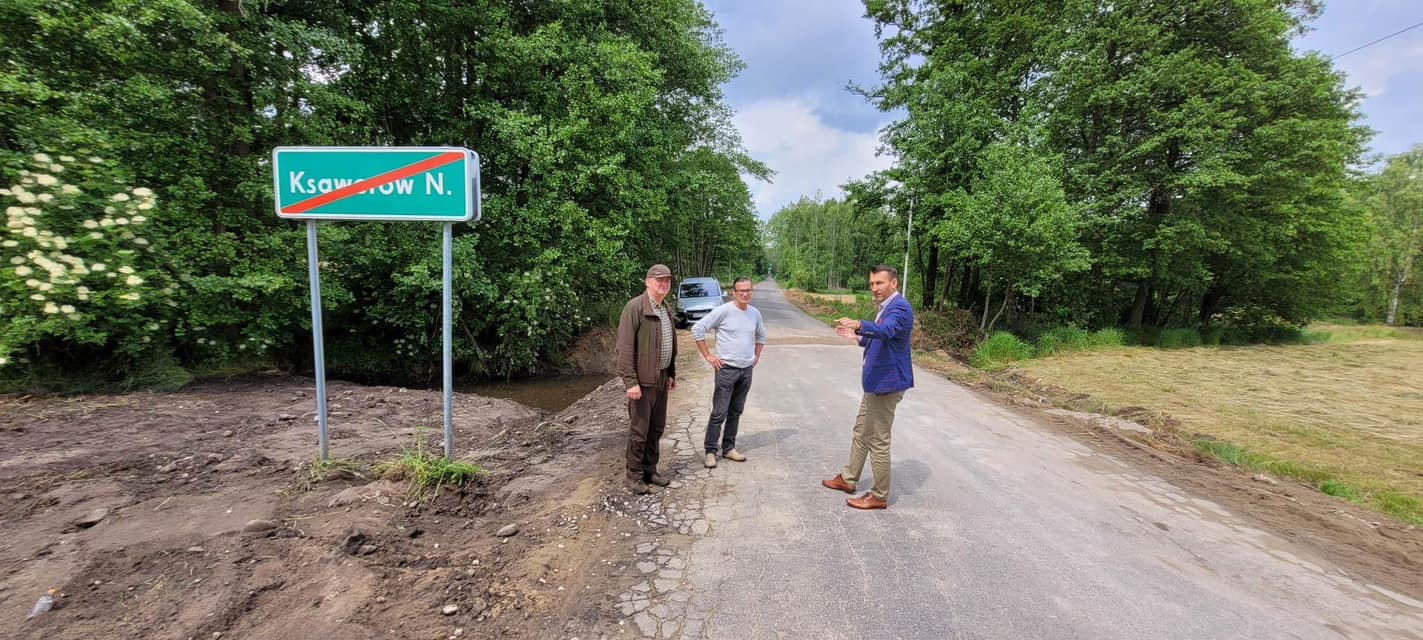 Trwa przebudowa drogi powiatowej w miejscowości Ksawerów Nowy w Gmina Stromiec