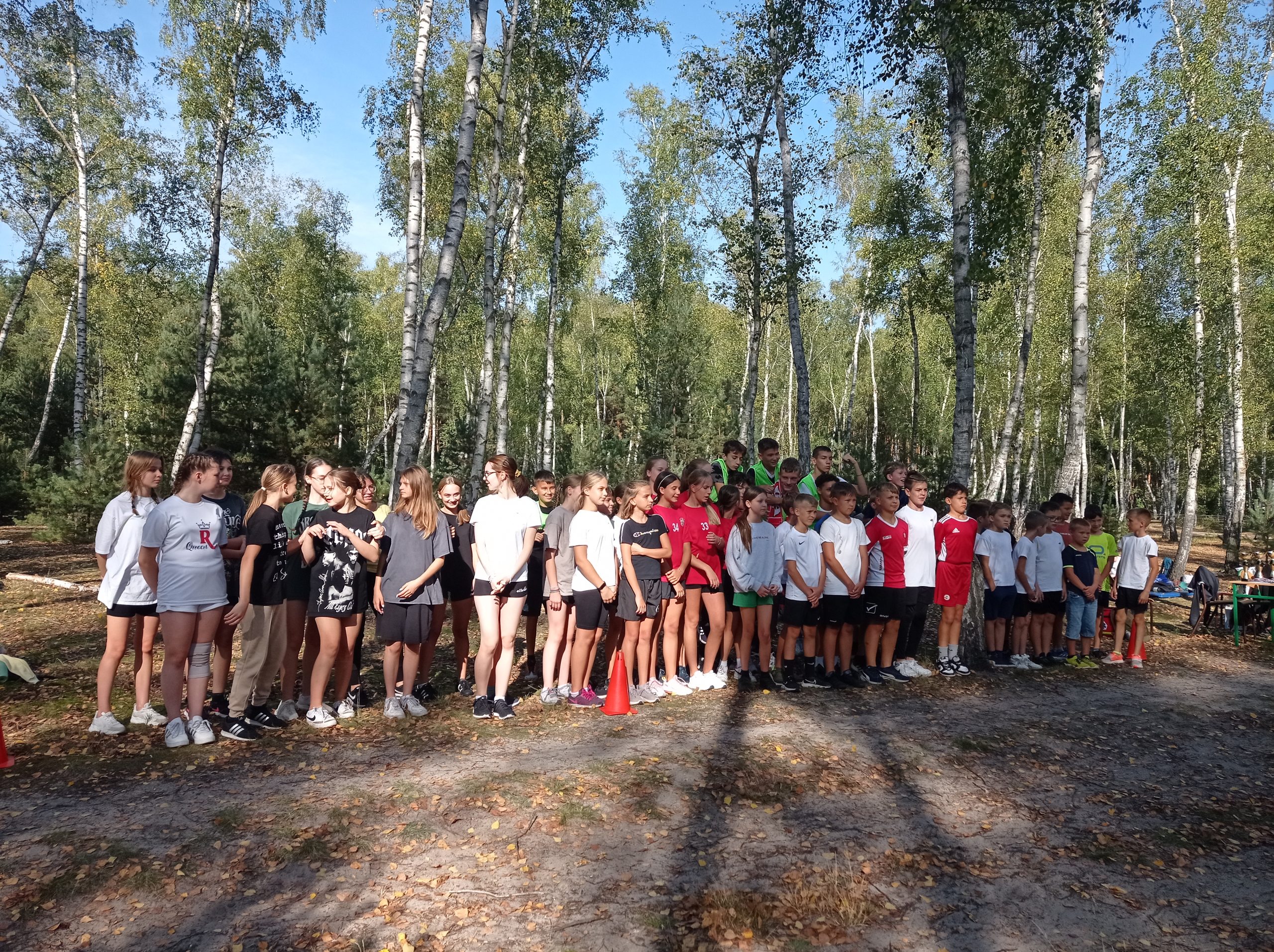 Mistrzostwa Powiatu w sztafetowych biegach przełajowych szkół podstawowych