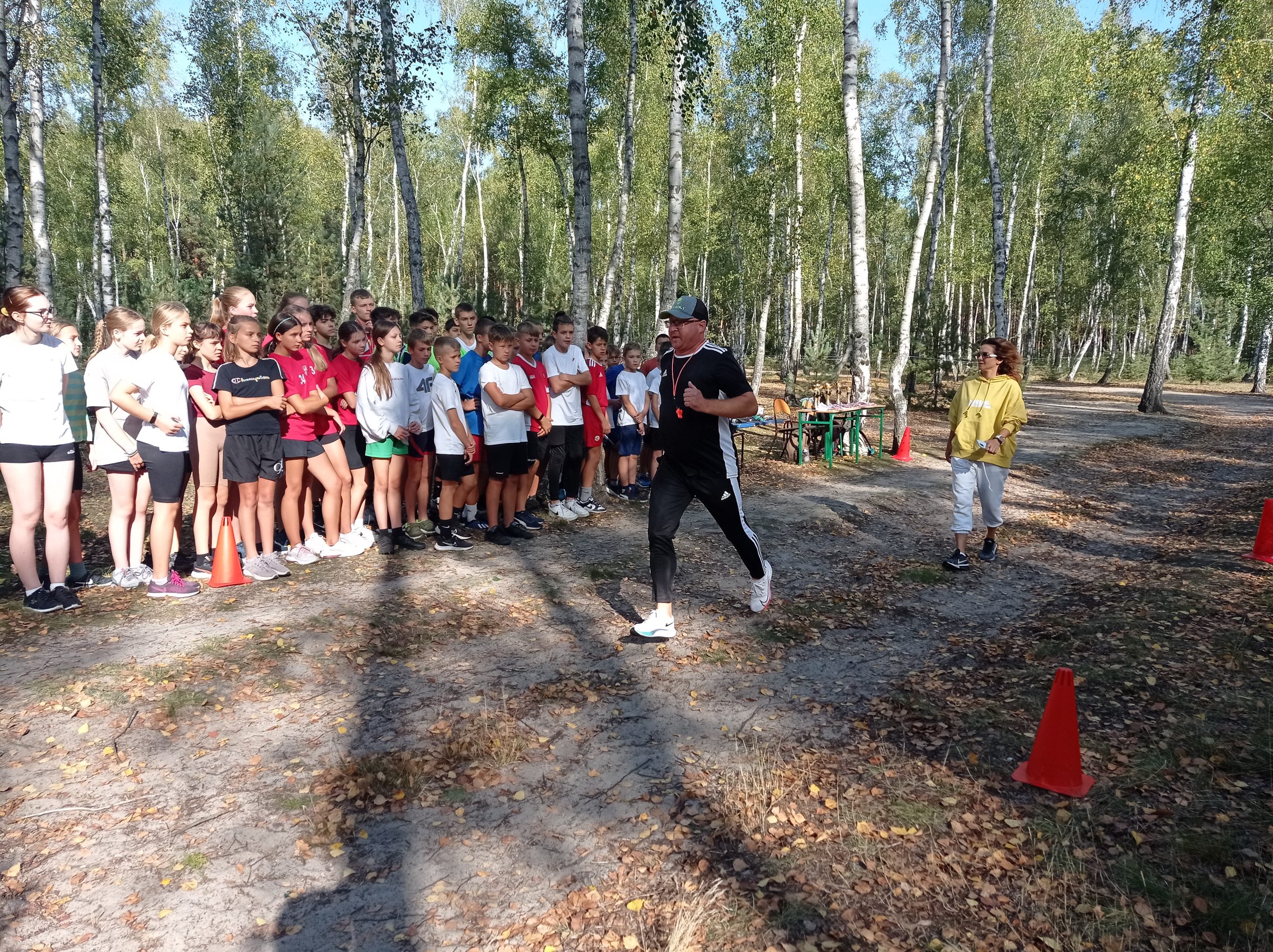Mistrzostwa Powiatu w sztafetowych biegach przełajowych szkół podstawowych