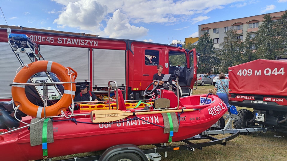 Ekologiczny Piknik Rodzinny na boisku przy Zespole Szkół Ponadpodstawowych