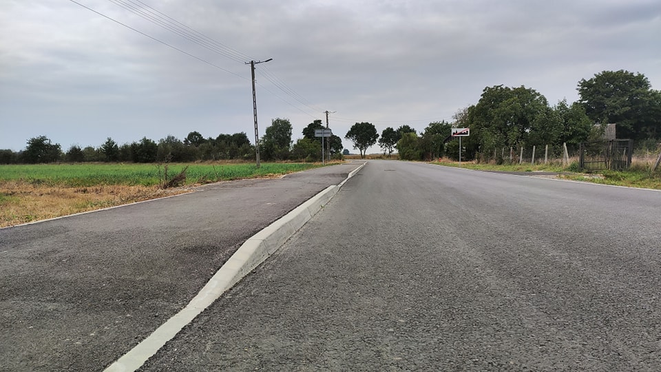 Uroczyste otwarcie drogi powiatowej relacji Stara Błotnica - Kadłubska Wola - Młodynie Górne