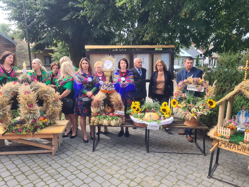 Dożynki Parafialne w Parafii Pw. Św. Ap. Piotra i Pawła w Przybyszewie