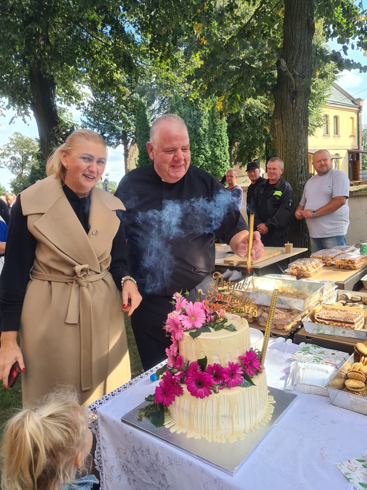 Dożynki Parafialne w Parafii Pw. Św. Ap. Piotra i Pawła w Przybyszewie