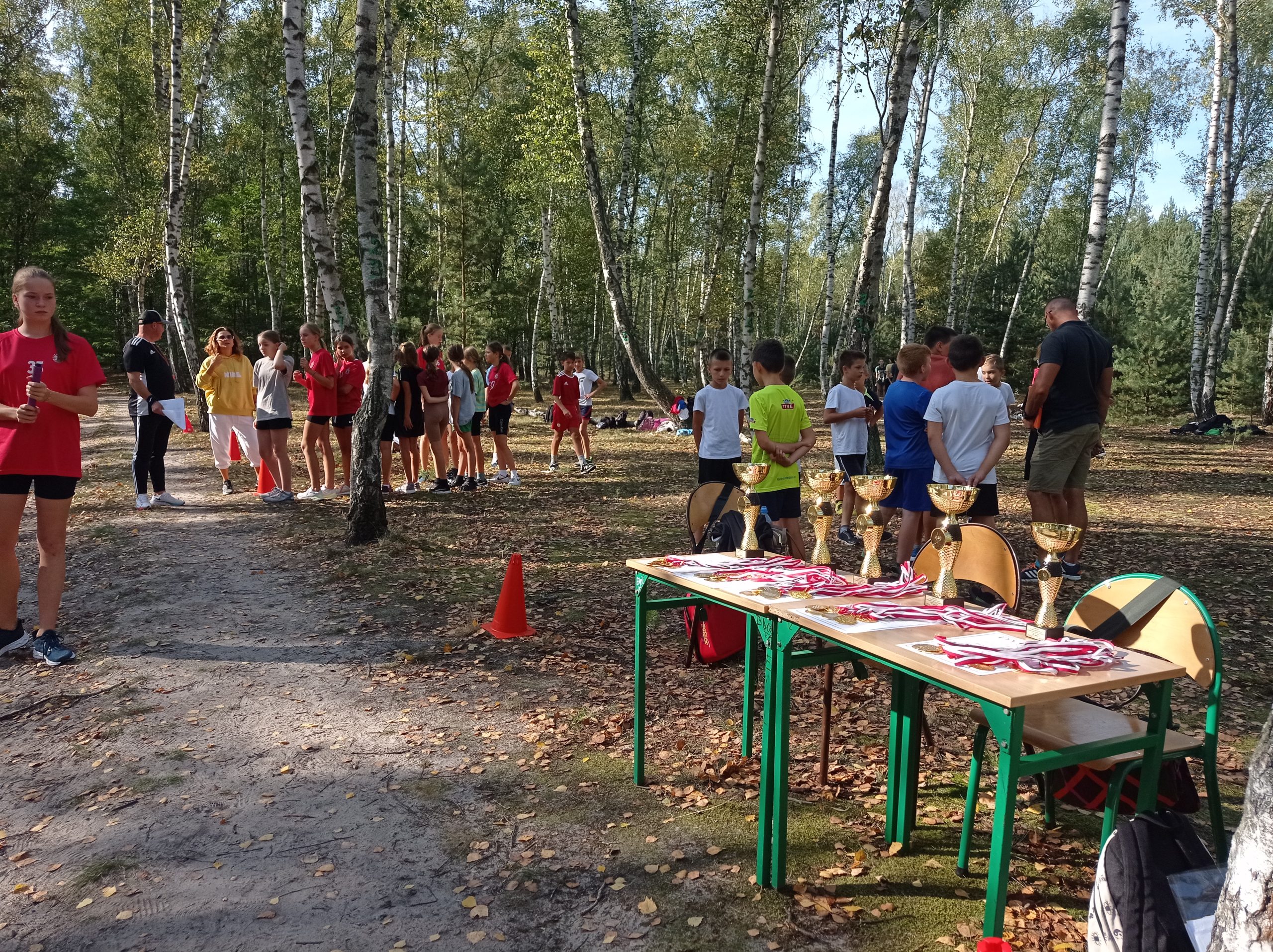 Mistrzostwa Powiatu w sztafetowych biegach przełajowych szkół podstawowych