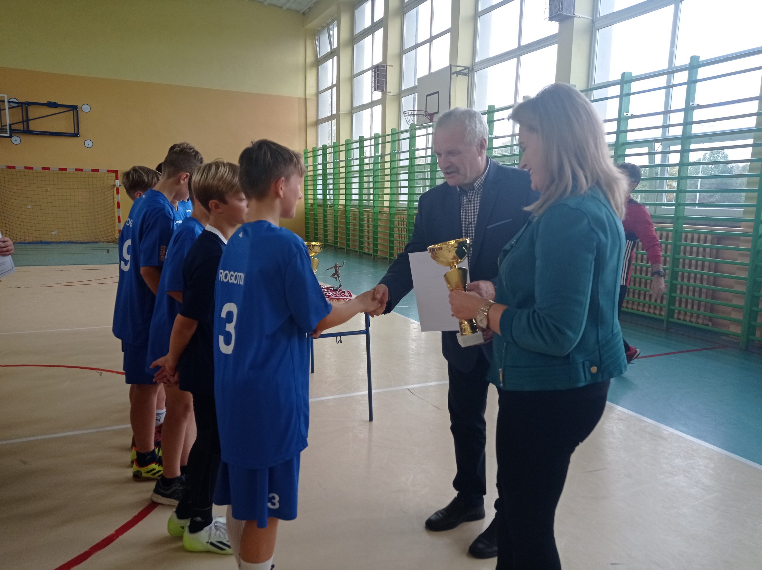 Mistrzostwa Powiatu w minipiłce ręcznej dziewcząt i chłopców szkół podstawowych im. Dionizego Czachowskiego w Stromcu