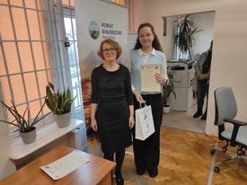 UROCZYSTE ROZDANIE NAGRÓD W I POWIATOWYM KONKURSIE LITERACKIM ''ZAINSPIROWANI FREDRĄ"