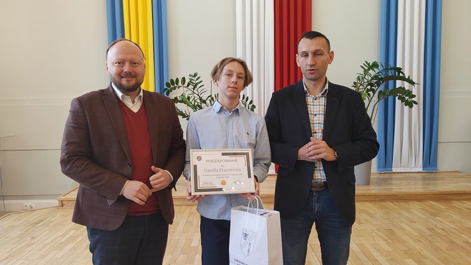 mieliśmy okazję uhonorować wyjątkowe talenty w ramach Powiatowego Konkursu Fotograficznego "Kalendarz 2024".