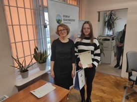 UROCZYSTE ROZDANIE NAGRÓD W I POWIATOWYM KONKURSIE LITERACKIM ''ZAINSPIROWANI FREDRĄ"