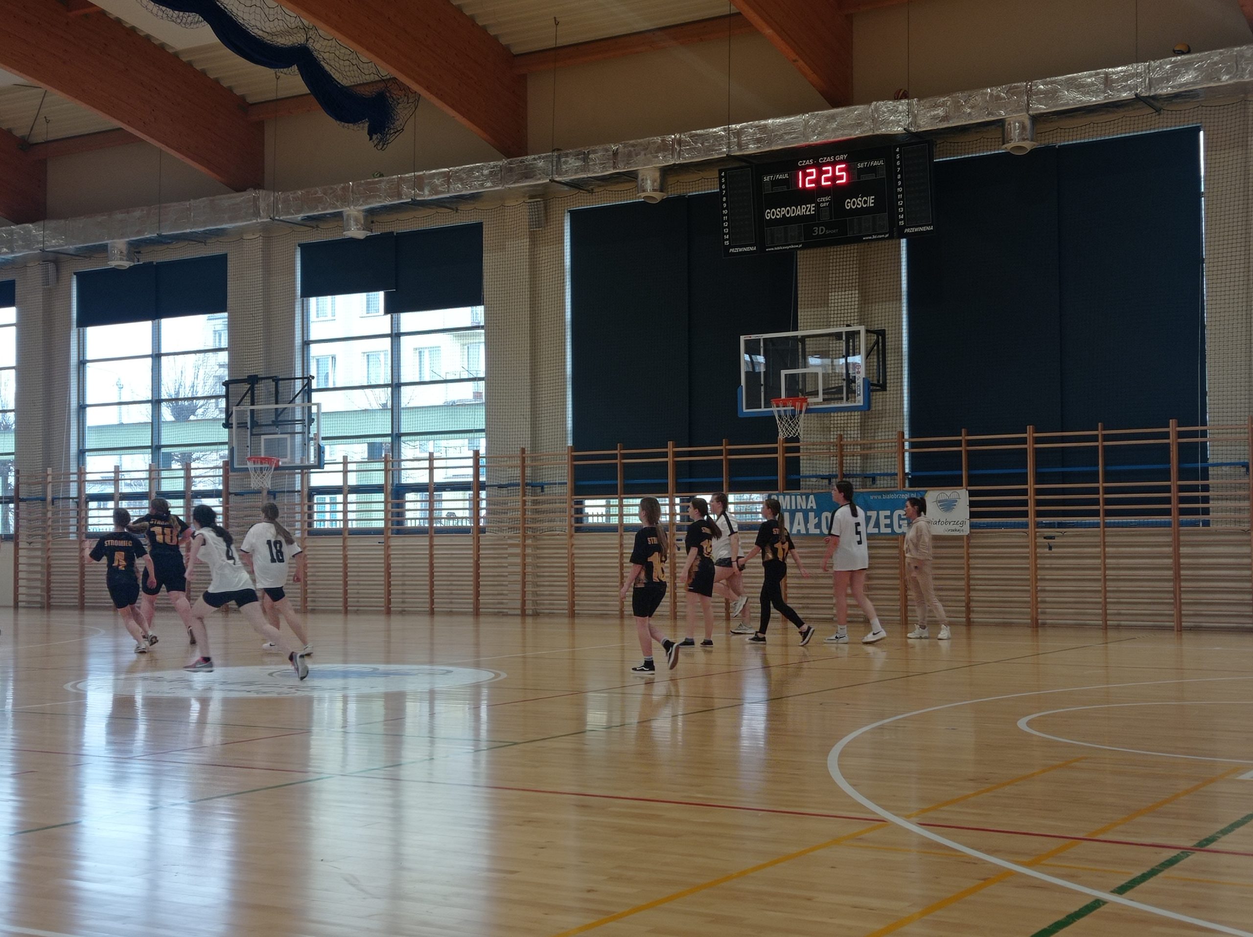 Mistrzostwa Powiatu w piłce koszykowej