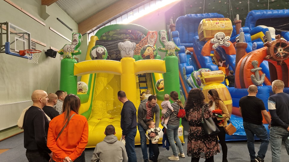 Pierwsza edycja Powiatowego Festiwalu Dmuchańców.