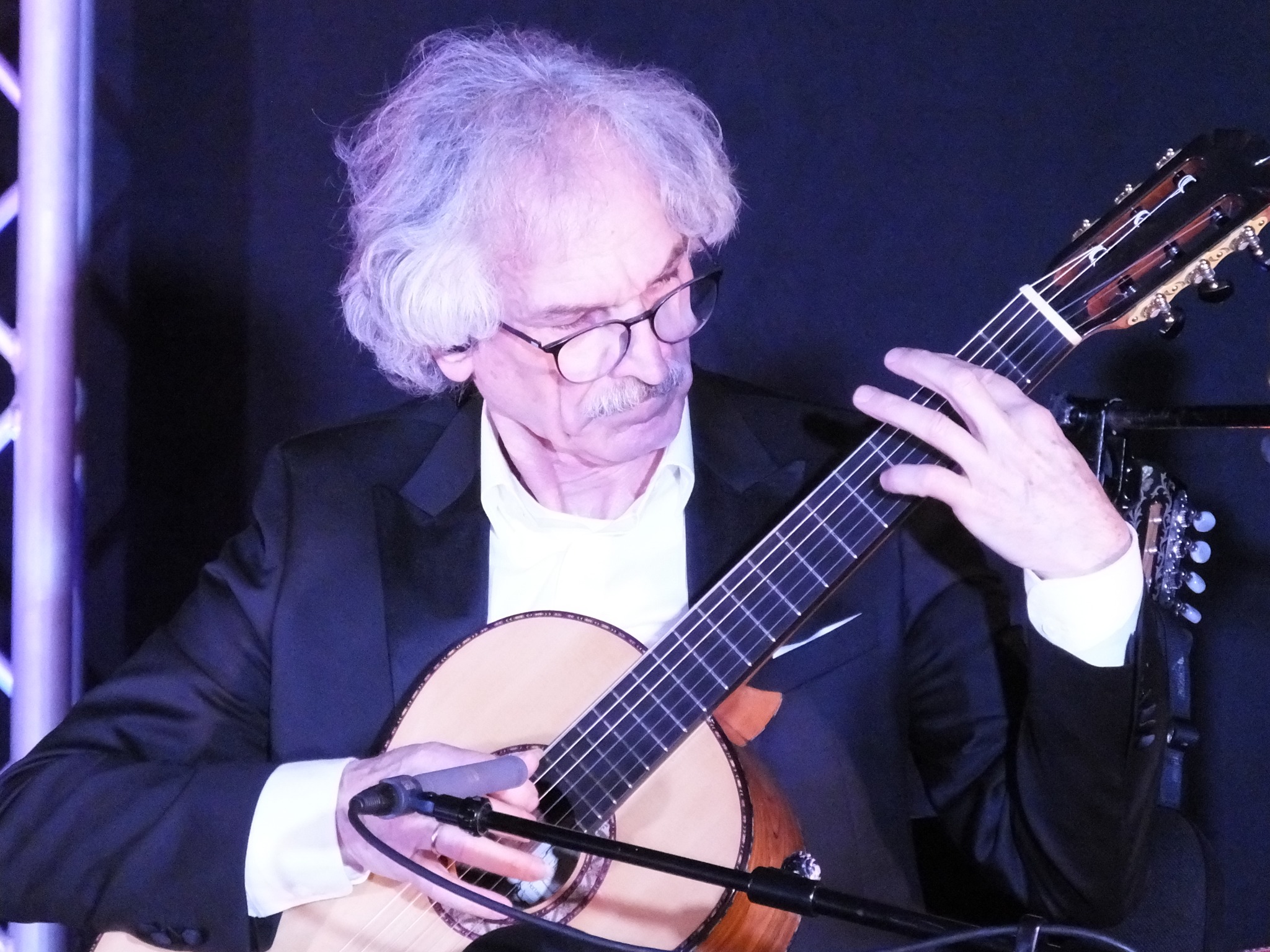 12 marca 2024 roku koncert ELENI - wielkiej damy polsko - greckiej sceny muzycznej.