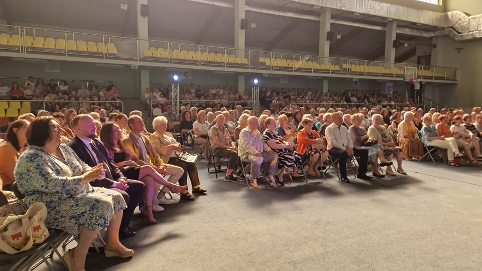 Znane i lubiane covery z klasą oraz autorskie piosenki Olgi Bończyk