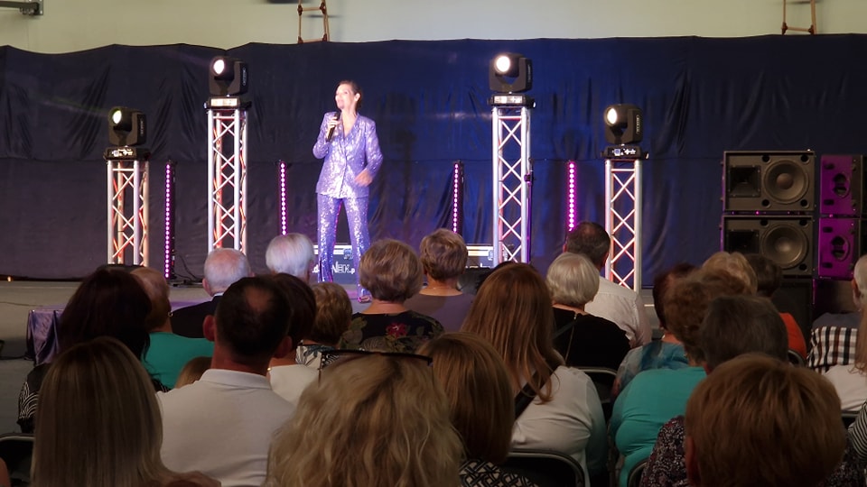 Znane i lubiane covery z klasą oraz autorskie piosenki Olgi Bończyk