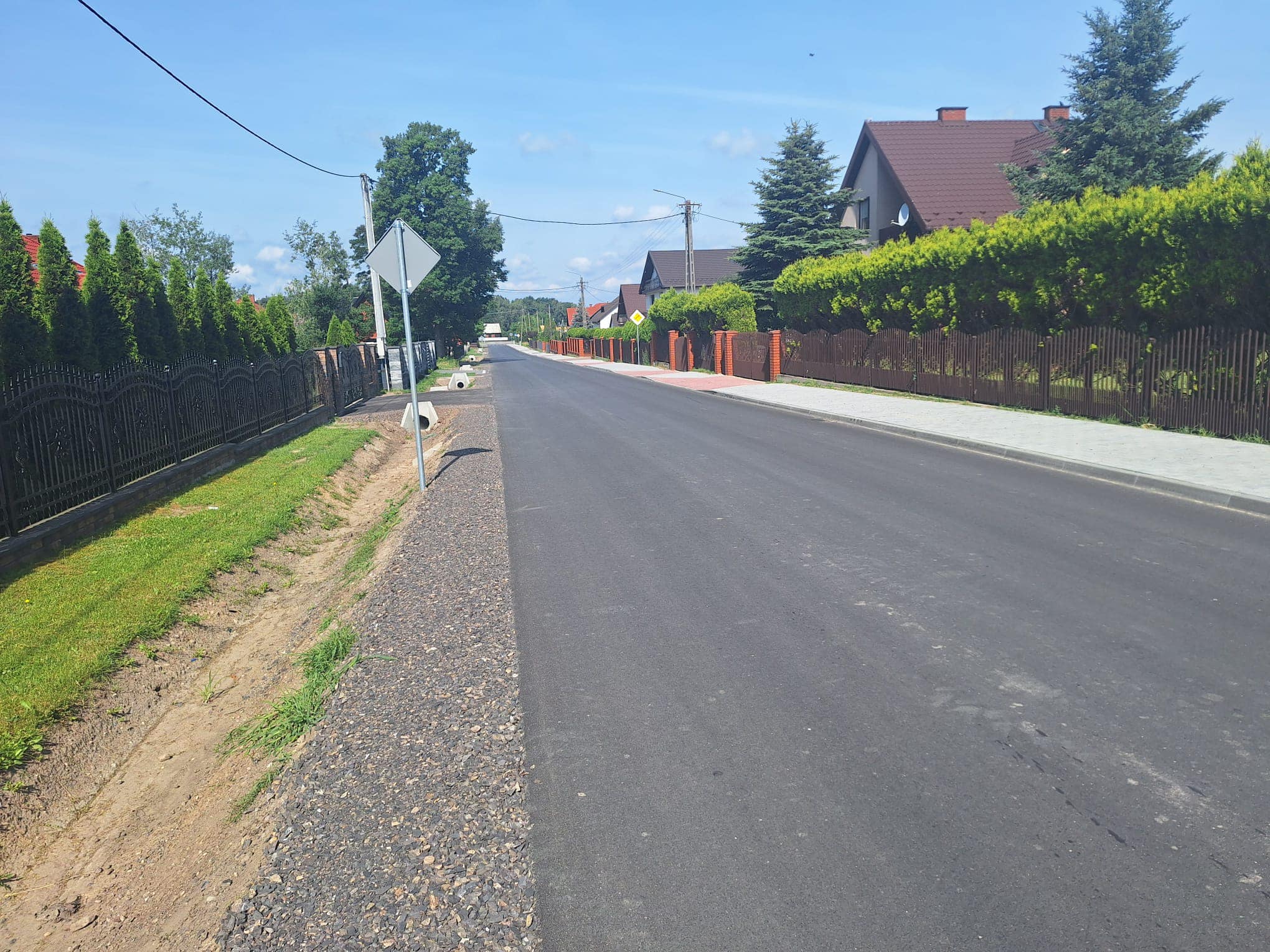 14 czerwca, odbył się odbiór techniczny prac prowadzonych na odcinku drogi powiatowej relacji Stromiec - Ksawerów Nowy.