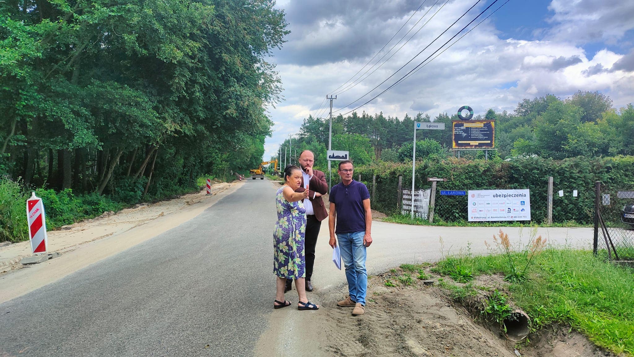 W ramach projektu „Przebudowa dróg powiatowych na terenie gmin: Stara Błotnica, Białobrzegi, Promna oraz Radzanów” trwa przebudowa drogi powiatowej nr 1125W Szczyty – Brzeźce.