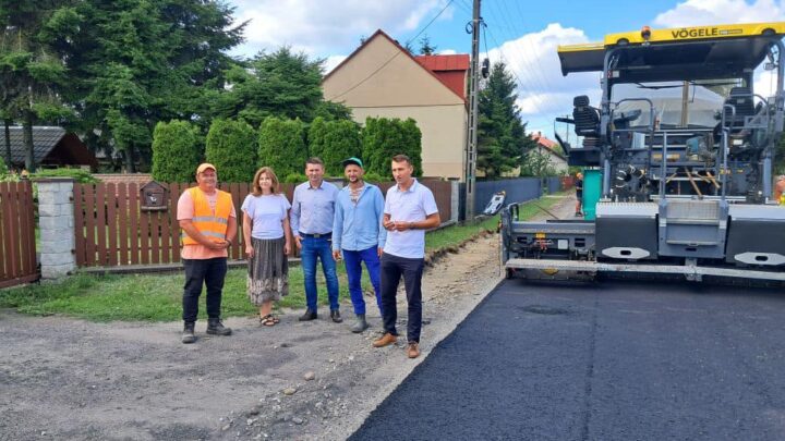 Nieustaje postęp prac drogowych we wszystkich gminach Powiatu Białobrzeskiego