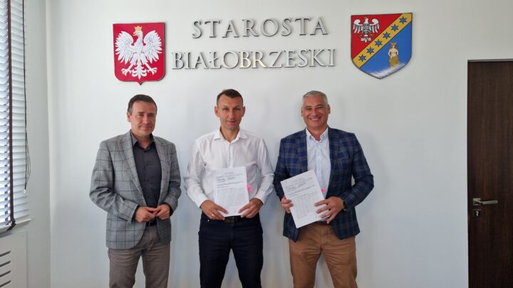 Linia Białobrzegi – Radom oficjalnie przywrócona z nowym rozkładem jazdy