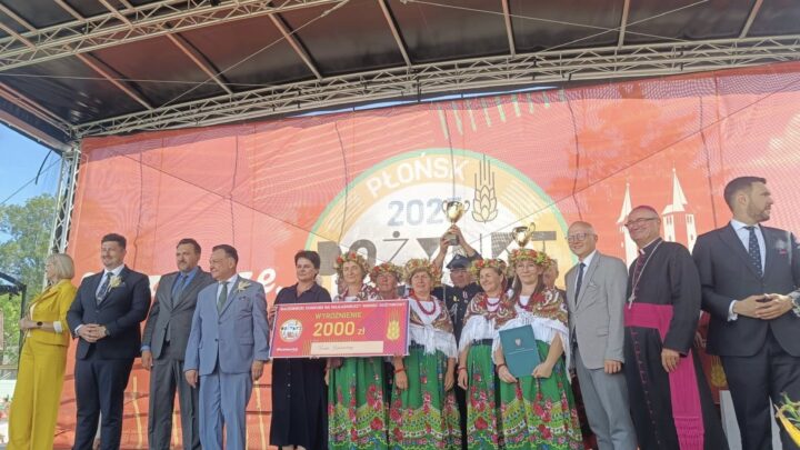 W Dożynkach Województwa Mazowieckiego, które odbyły się 31 sierpnia 2025 roku nie mogło zabraknąć delegacji rolników z Powiatu Białobrzeskiego.