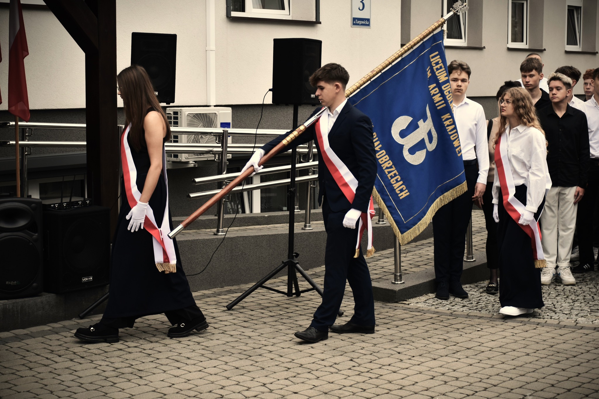 1 września w szkołach ponadpodstawowych prowadzonych przez Powiat Białobrzeski odbyły się uroczyste apele z okazji rozpoczęcia nowego roku szkolnego.