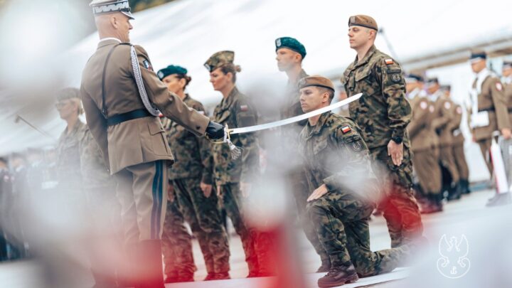 Odważyli się sięgnąć „do gwiazd”. Kolejni oficerowie w 6MBOT!