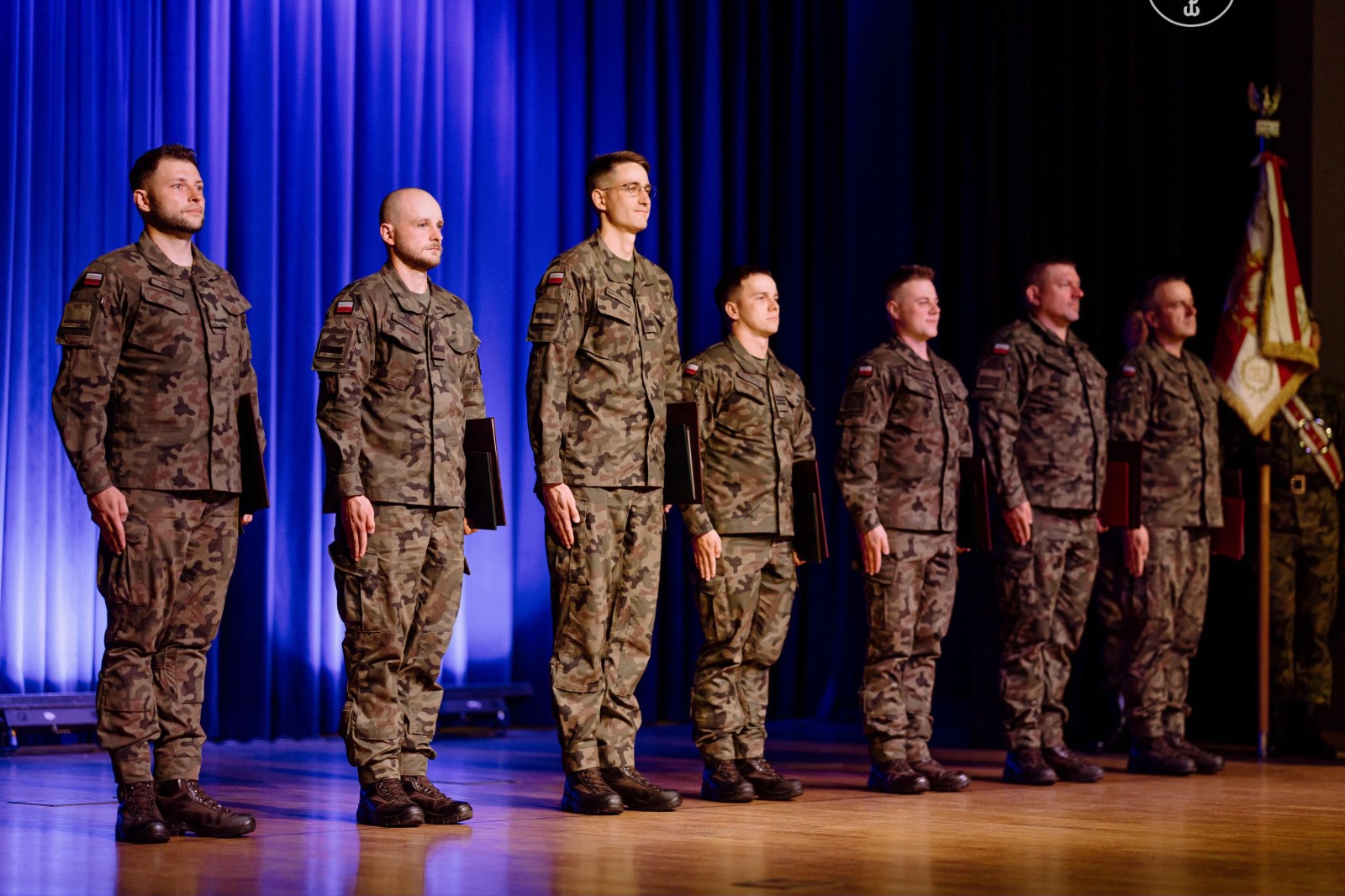 Odważyli się sięgnąć „do gwiazd”. Kolejni oficerowie w 6MBOT!