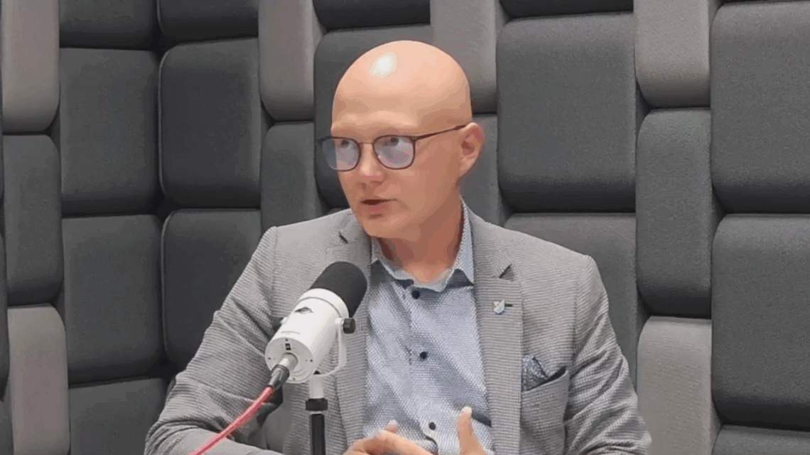 Bartłomiej Kowalczyk - wicestarosta białobrzeski był gościem programu Magazyn Samorządowy w Radio Radom 87,7FM
