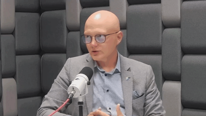 Bartłomiej Kowalczyk - wicestarosta białobrzeski był gościem programu Magazyn Samorządowy w Radio Radom 87,7FM