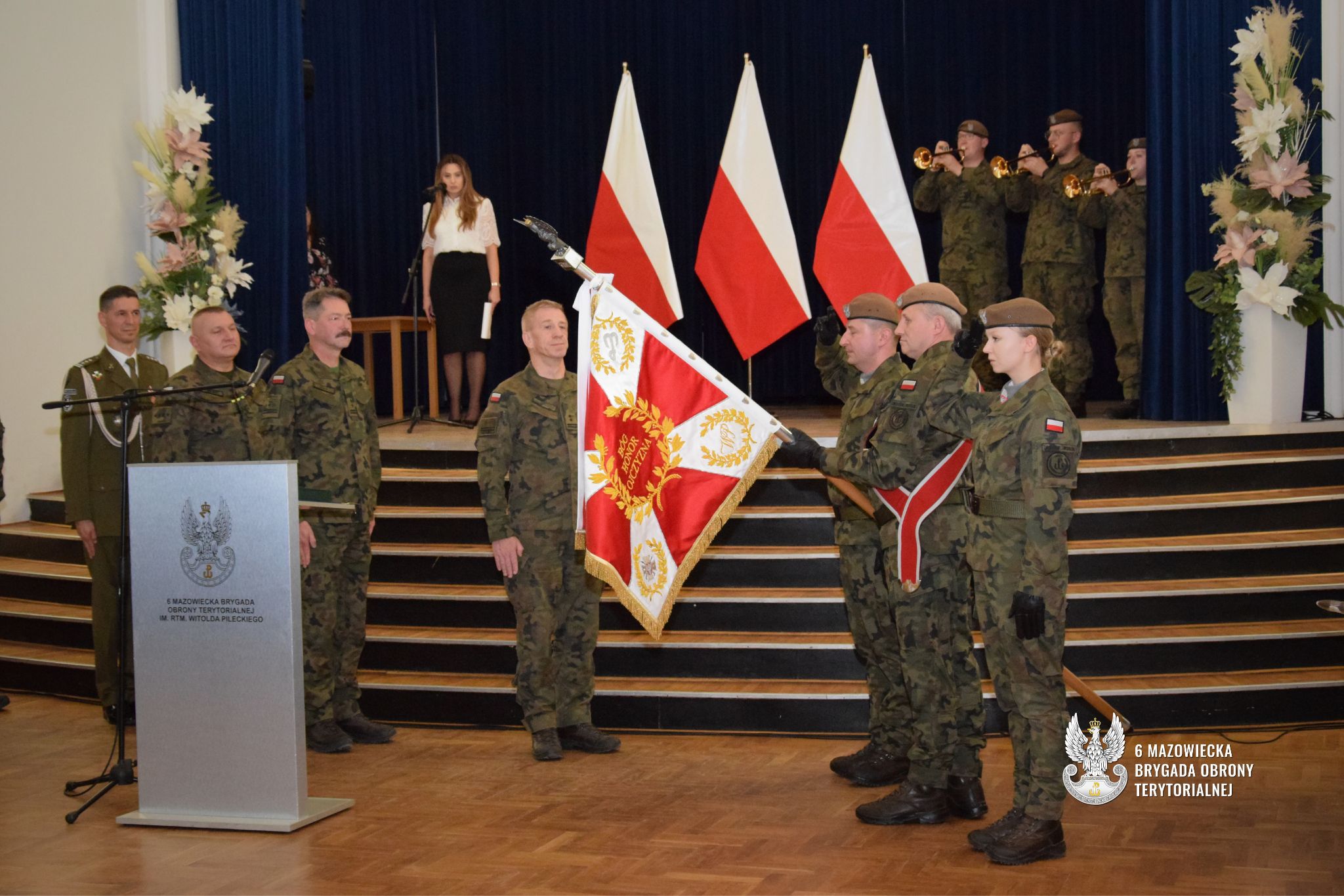 Wysiłek zwieńczony awansem – nowo mianowani kaprale w 6MBOT