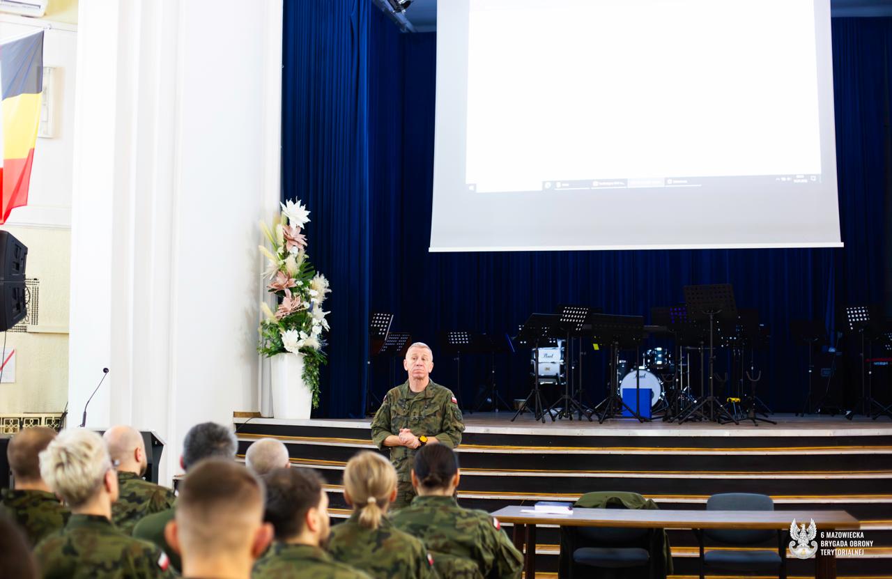 Inauguracja roku szkoleniowego w 6MBOT