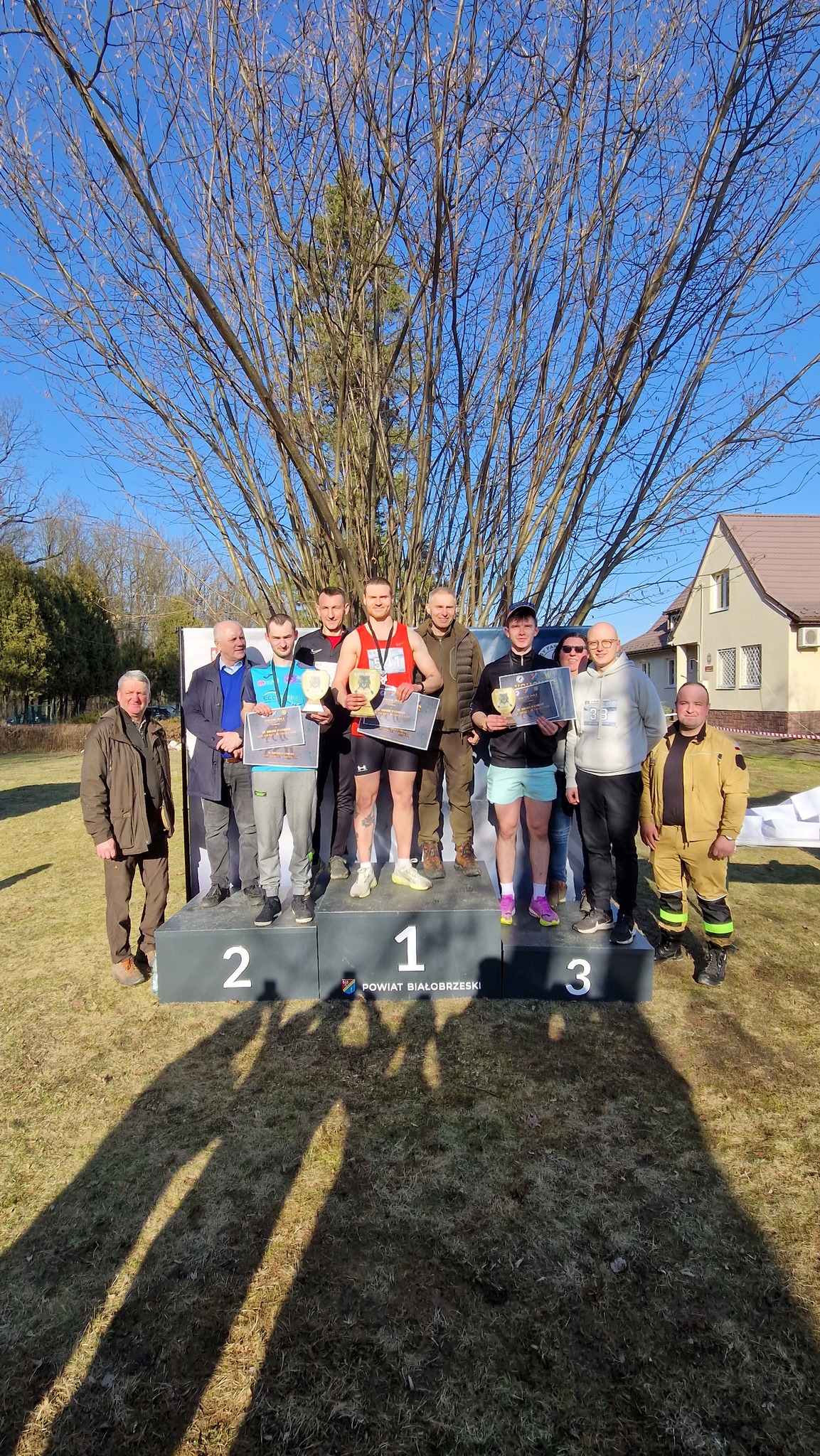 🤍❤️ IV edycja Biegu Pamięci Żołnierzy Wyklętych upamiętniła w Powiecie Białobrzeskim gajowego Bolesława Paszkowskiego ps. Poziomka oraz Aleksandra Młyńskiego ps. Drągal. 🤍❤️