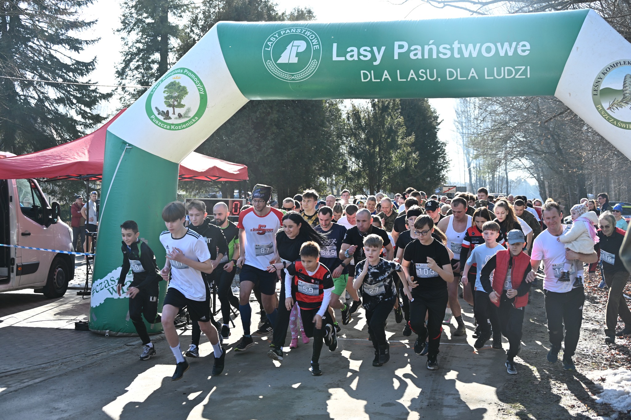 🤍❤️ IV edycja Biegu Pamięci Żołnierzy Wyklętych upamiętniła w Powiecie Białobrzeskim gajowego Bolesława Paszkowskiego ps. Poziomka oraz Aleksandra Młyńskiego ps. Drągal. 🤍❤️