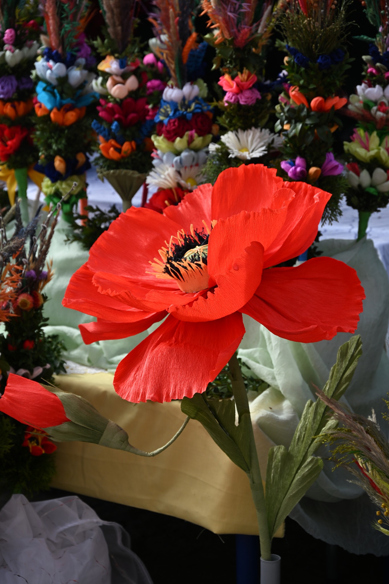 🌿🐣 22 marca - tradycyjnie na tydzień przed Niedzielą Palmową - na placu kościelnym przy Kościele Parafialnym Parafia Świętej Trójcy w Białobrzegach odbył się Powiatowy Kiermasz Wielkanocny Kół Gospodyń Wiejskich z terenu Powiatu Białobrzeskiego. 🌿🐣