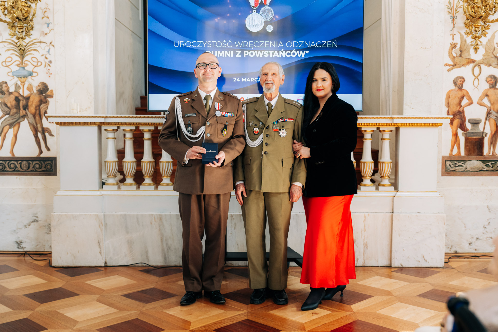 Odznaczenie „Dumni z Powstańców” dla 6MBOT!