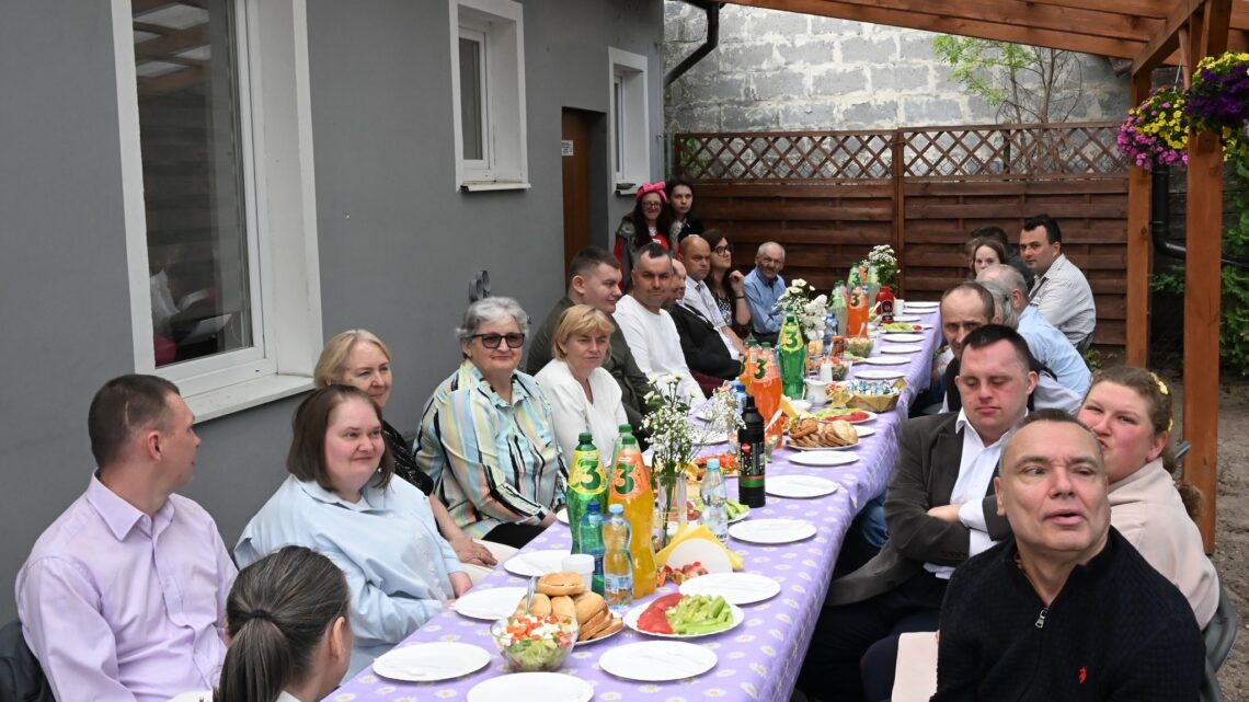 🥰 Dzień Rodziny w Środowiskowym Domu Samopomocy w Jasionnie. 🥰