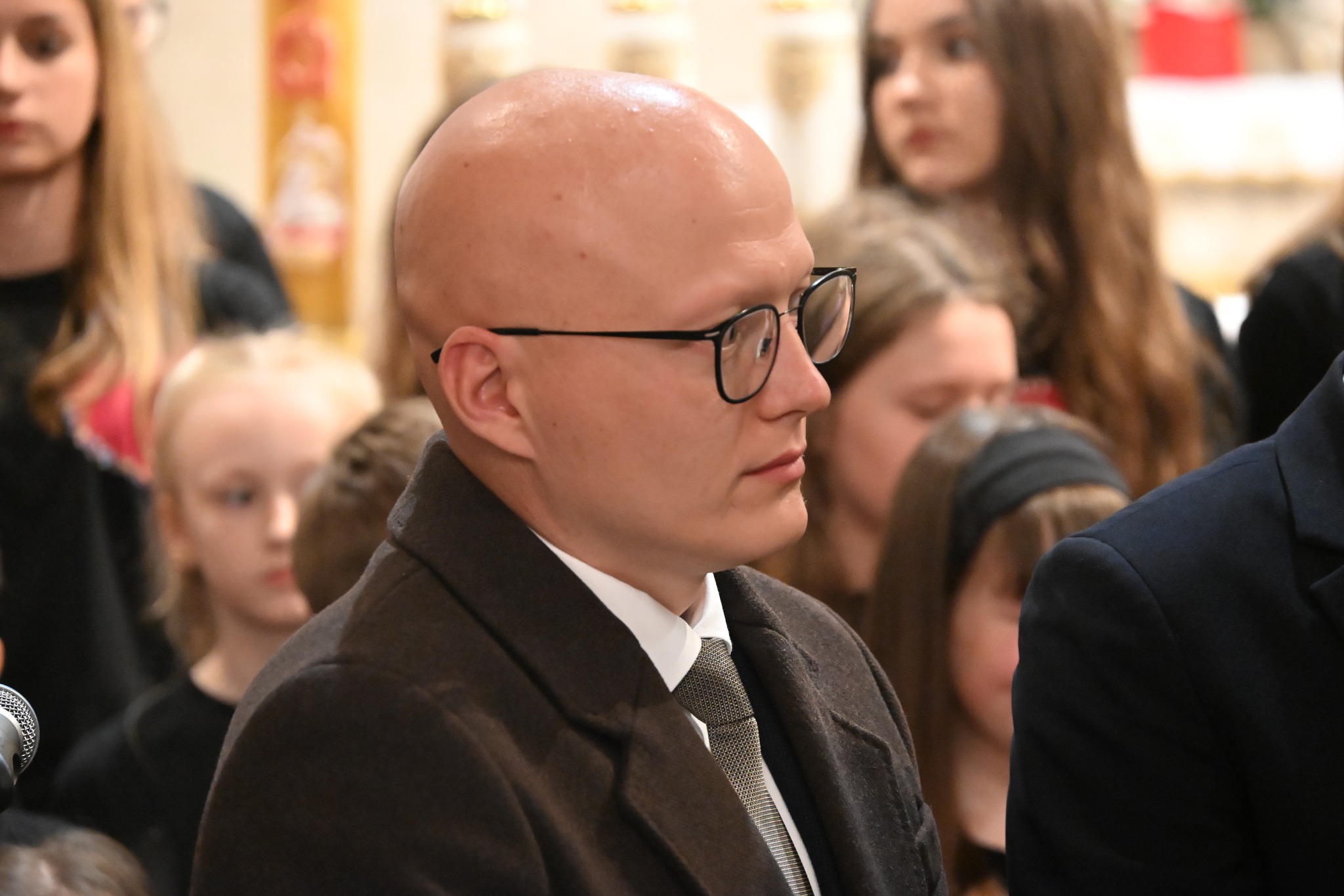 🎶 Za nami wyjątkowy Koncert Międzypokoleniowy „Historia muzyką pisana”, który odbył się 17 maja 2026 roku w kościele pw. Świętej Trójcy w Białobrzegi. Był to wieczór pełen wzruszeń, muzyki, pamięci i solidarności międzyludzkiej. ❤️