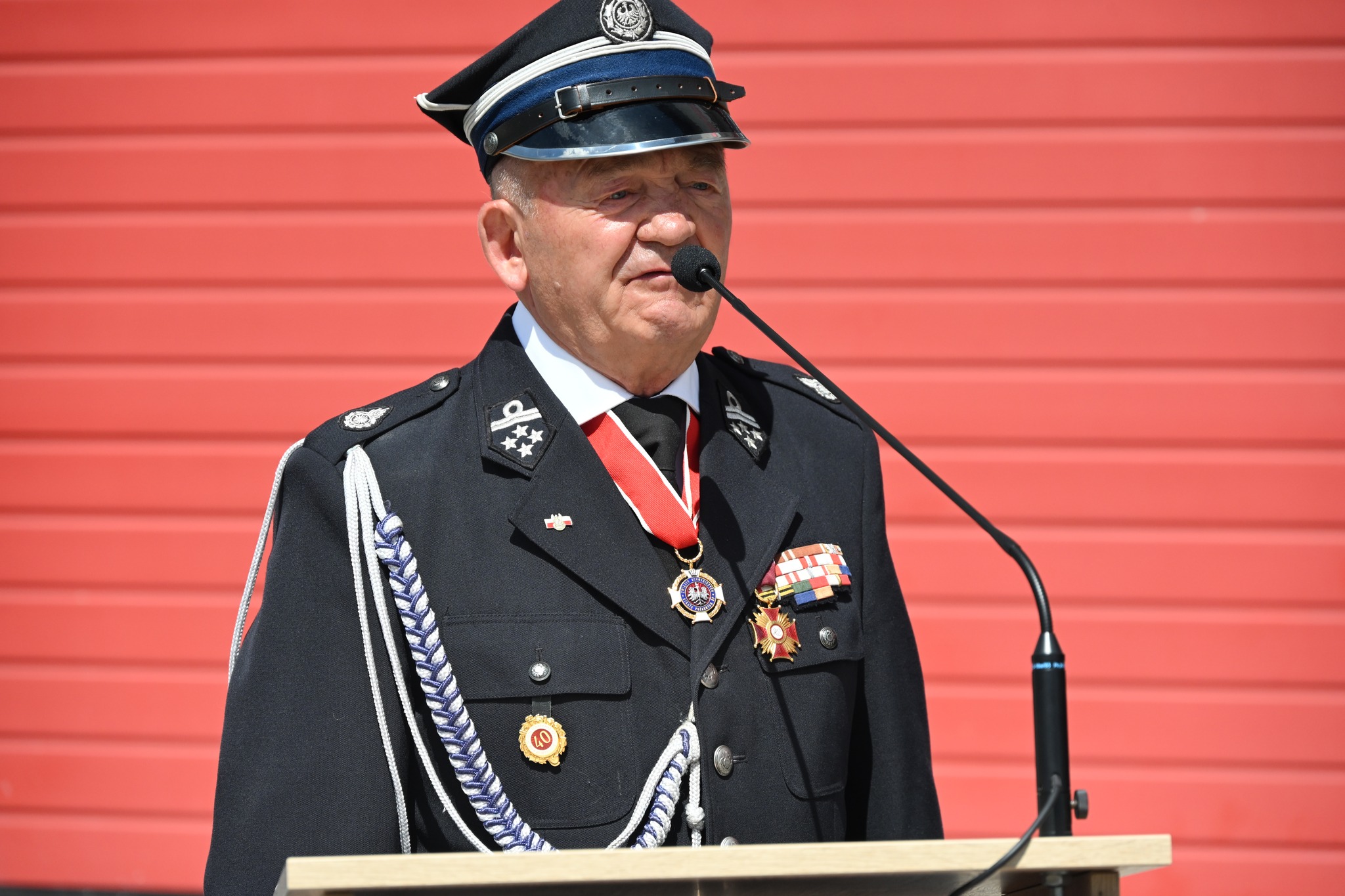 🚒 29 maja 2026 roku w Komendzie Powiatowej PSP w Białobrzegach odbył się uroczysty apel z okazji Dnia Strażaka.👨‍🚒 W uroczystości Powiat Białobrzeski reprezentował wicestarosta Bartłomiej Kowalczyk.