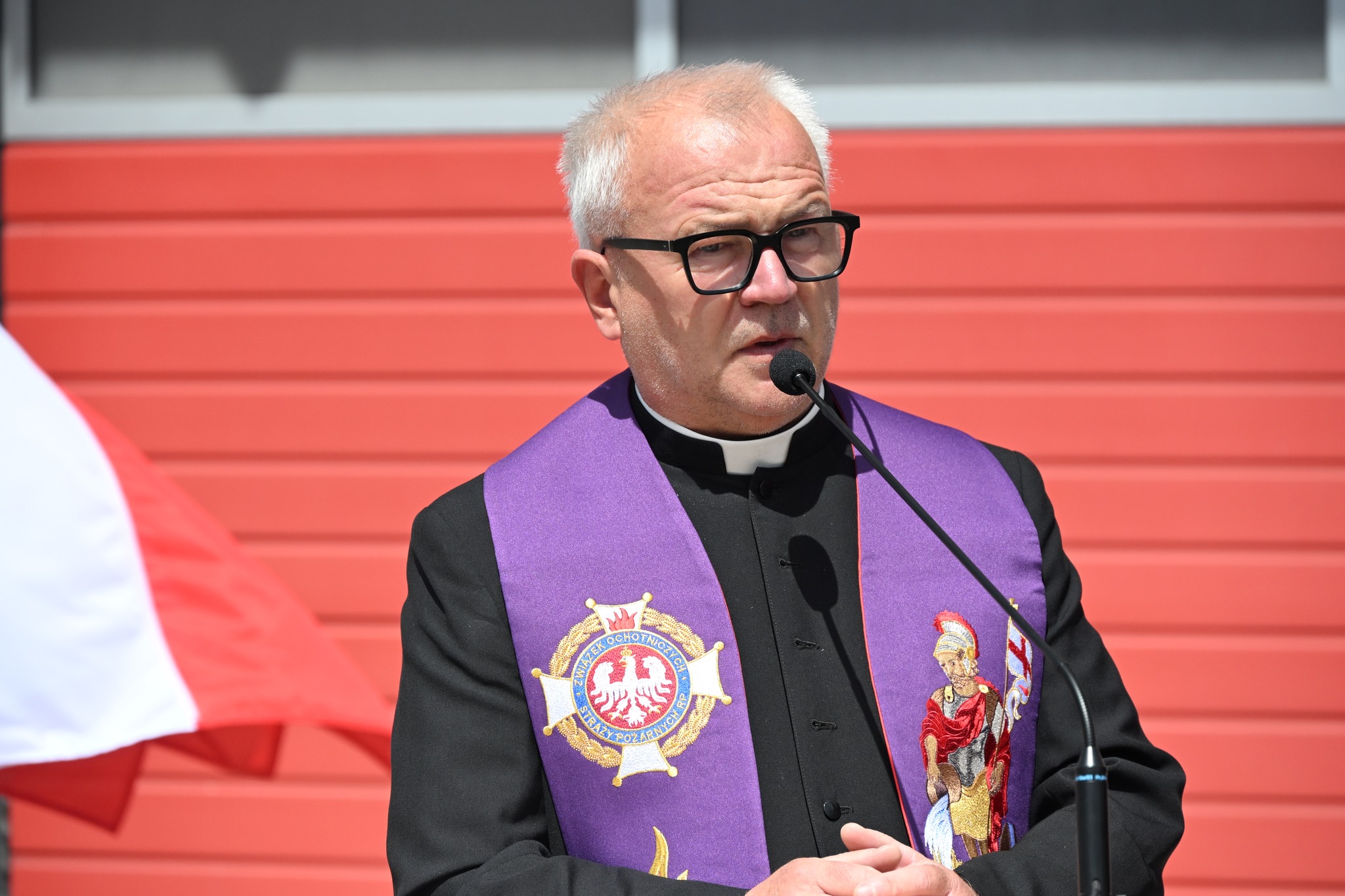 🚒 29 maja 2026 roku w Komendzie Powiatowej PSP w Białobrzegach odbył się uroczysty apel z okazji Dnia Strażaka.👨‍🚒 W uroczystości Powiat Białobrzeski reprezentował wicestarosta Bartłomiej Kowalczyk.