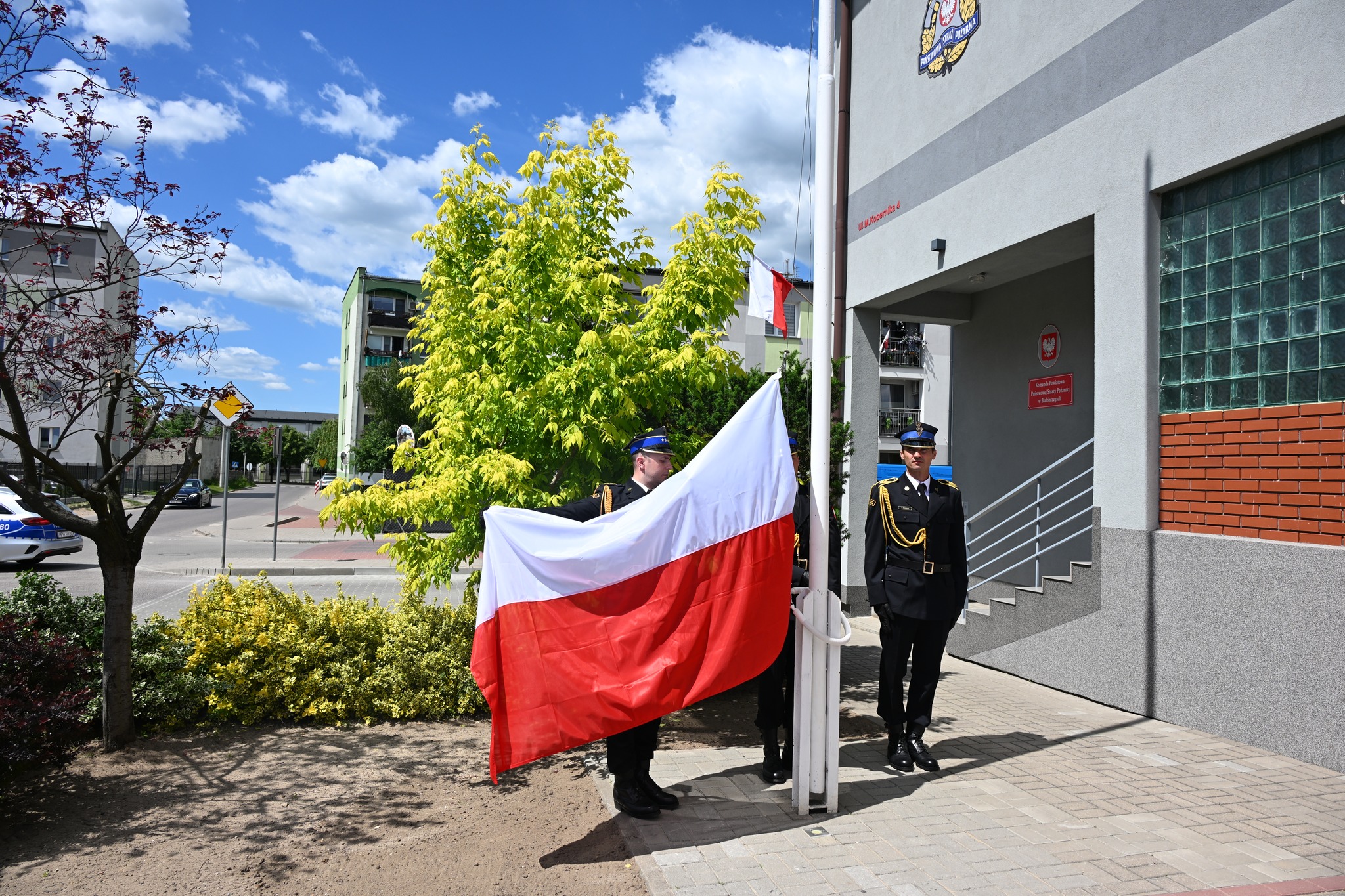 🚒 29 maja 2026 roku w Komendzie Powiatowej PSP w Białobrzegach odbył się uroczysty apel z okazji Dnia Strażaka.👨‍🚒 W uroczystości Powiat Białobrzeski reprezentował wicestarosta Bartłomiej Kowalczyk.