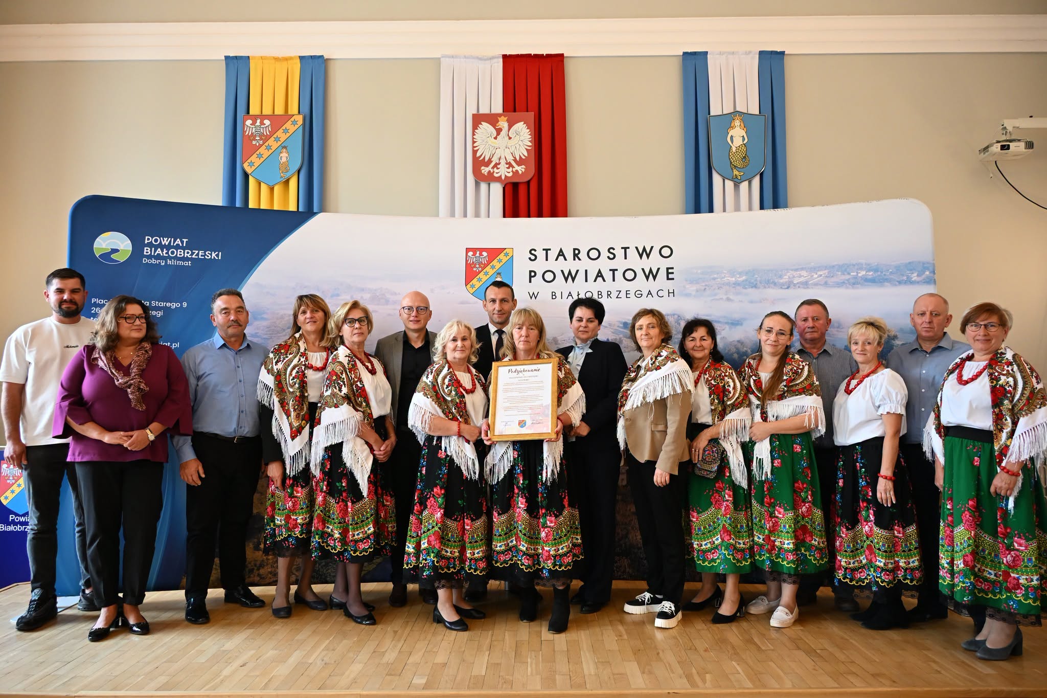 🏆 Mistrzowie Województwa Mazowieckiego z wizytą w Starostwie Powiatowym w Białobrzegach. 🌾