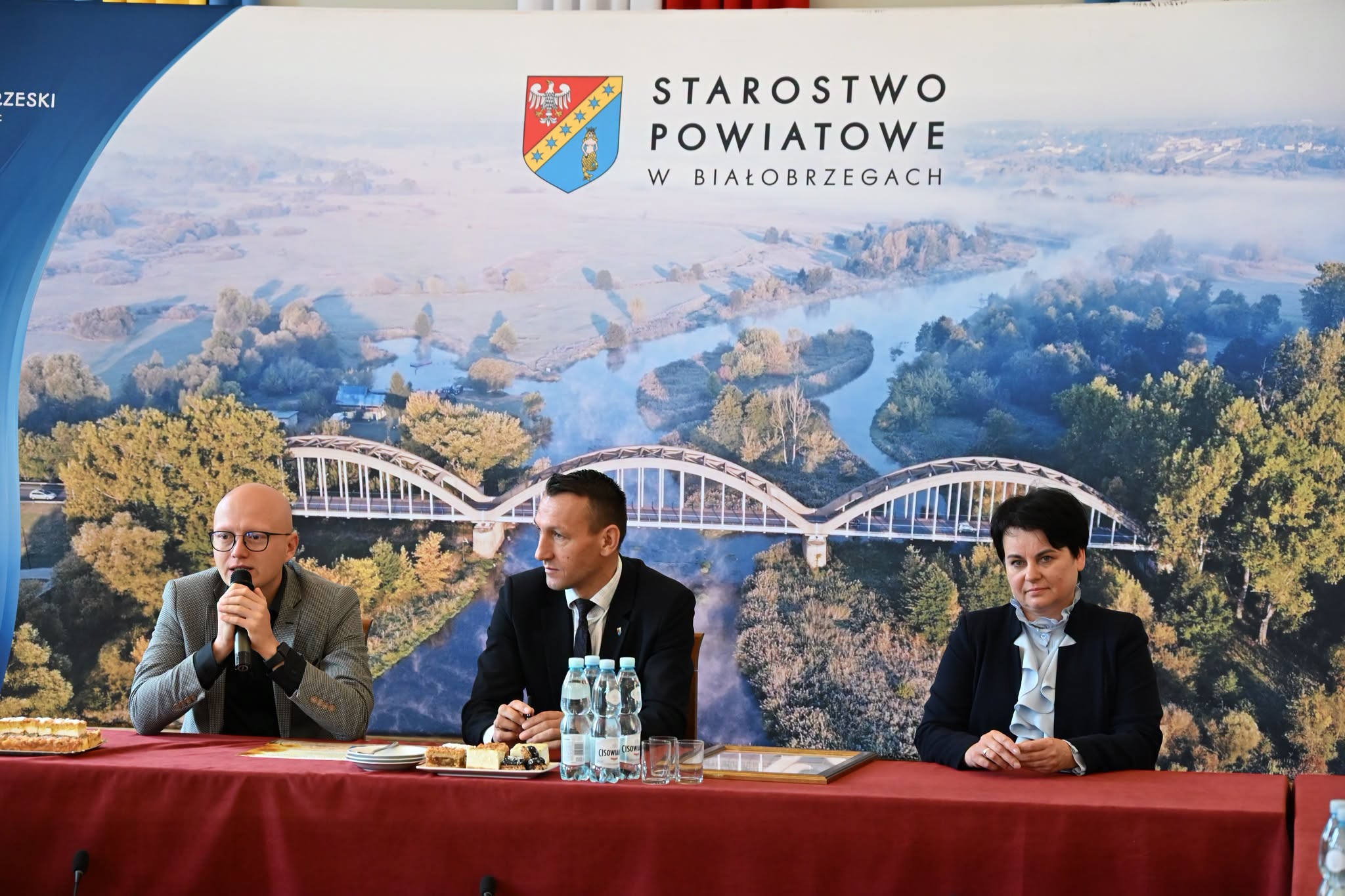 🏆 Mistrzowie Województwa Mazowieckiego z wizytą w Starostwie Powiatowym w Białobrzegach. 🌾